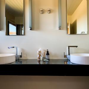 Bannockburn House Cromwell Tui Bathroom